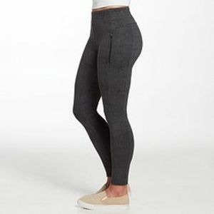 Iso: Alpine design ivy trail tights in size Large
